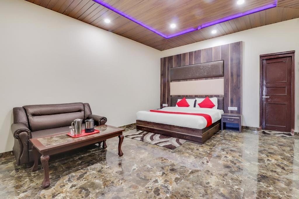 Hotel Himdhara, Dalhousie Exterior foto