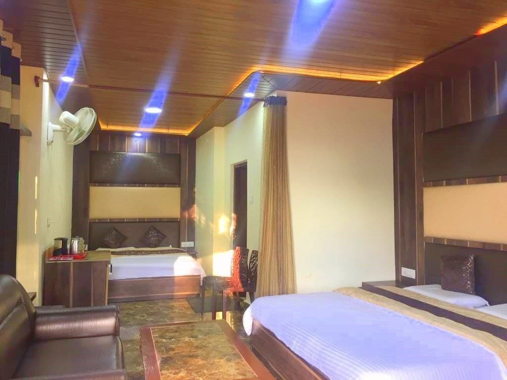 Hotel Himdhara, Dalhousie Exterior foto